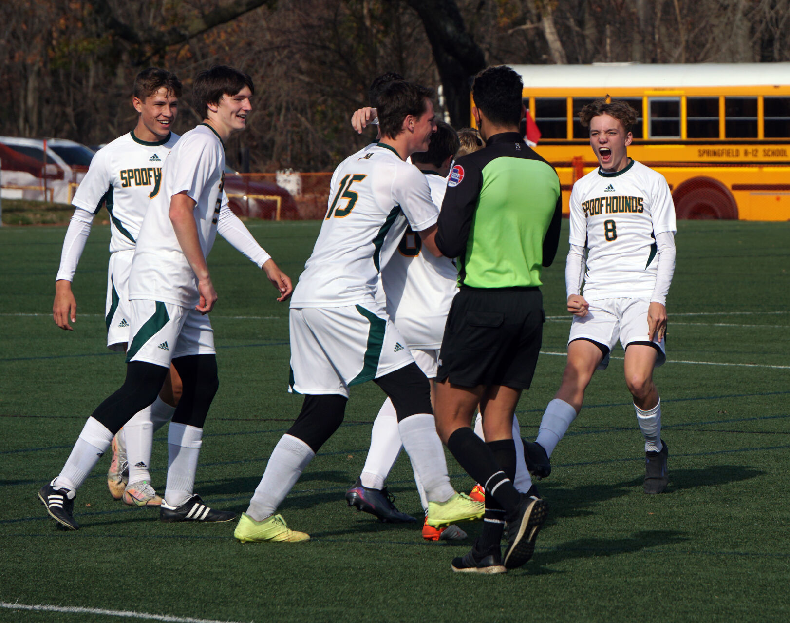 2021-11-25 MHS Soc32.jpg